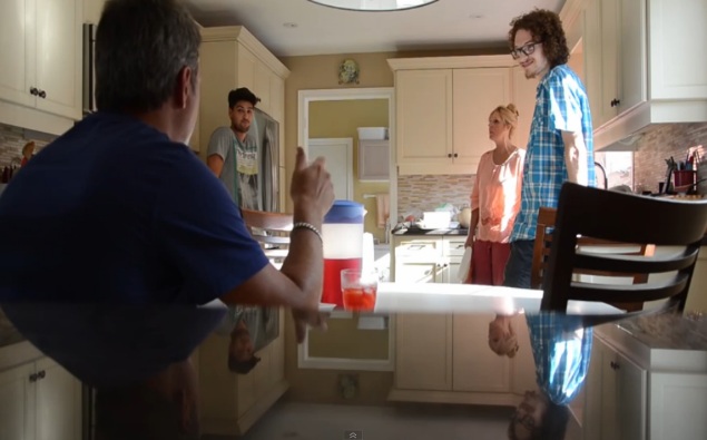 Twin boys BOTH come out to their parents, such a cool reaction!