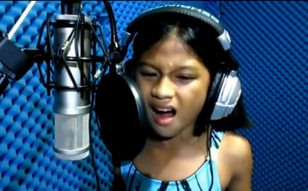 VIDEO: A star is born