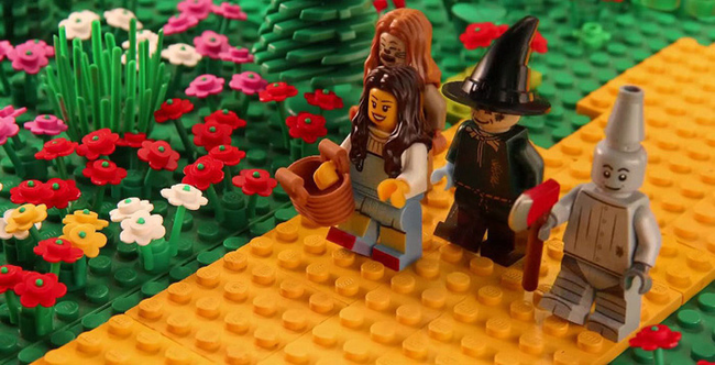 Film Moments Recreated With Lego