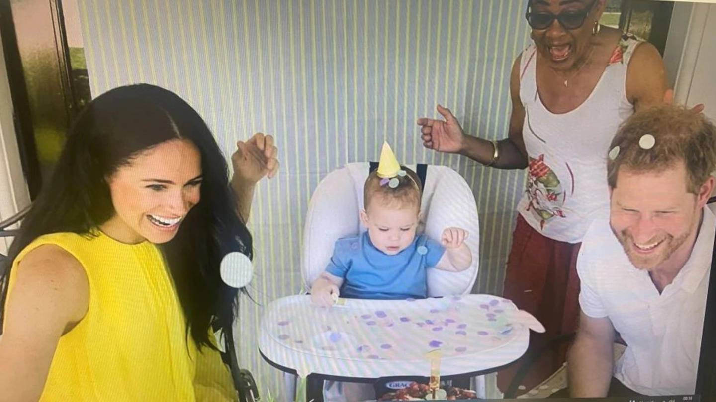 Sweet Never-Before-Seen Photos Of Archie And Lilibet Revealed In 'Harry ...