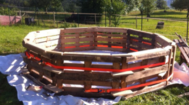 DIY- Make Your Own Swimming Pool From 9 Pallets!