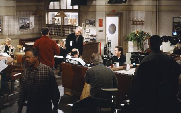 Sets Of Your Favourite 90s TV Shows!