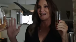 Siri Is On Caitlyn Jenner's Side!