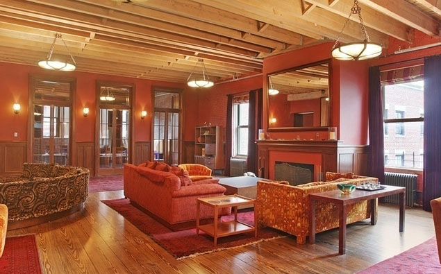 A Look Inside Taylor Swift's New York Penthouse