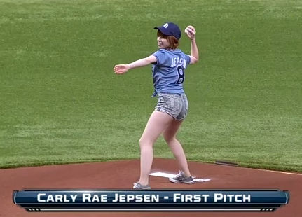 Carly Rae Jepsen's first pitch goes horribly wrong