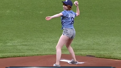 Carly Rae Jepsen's first pitch goes horribly wrong
