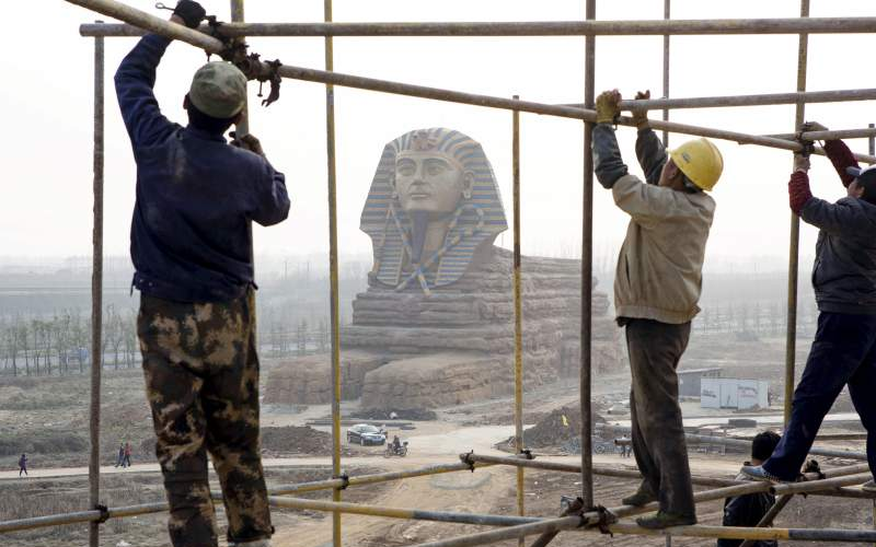 China Has A Whole Lot Of Strange World Monument Replicas