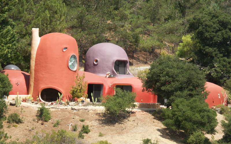 Flintstones Dream House Up For Sale In California