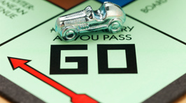 Man Proposes To Girlfriend Using A Home-Made Monopoly Set