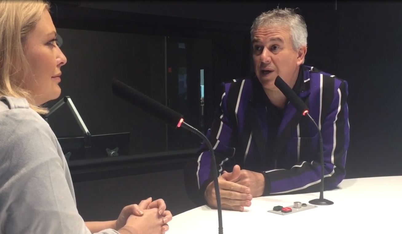 Top NZ Auctioneer Mark Sumich Shares Advice on How To Win A House Auction