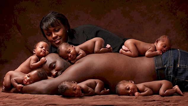After SIX years the McGhee sextuplets recreate the photo that made them famous