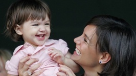 Katie Holmes makes rare appearance with Suri Cruise - who is looking more like her dad now!