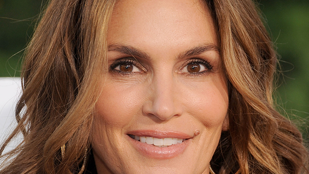 Cindy Crawford’s 15-year-old daughter is the spitting image of her mother