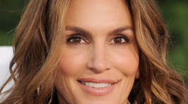 Cindy Crawford’s 15-year-old daughter is the spitting image of her mother