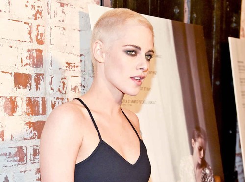 Kristen Stewart Unveils Her Shaved Head See Her Dramatic New Blonde
