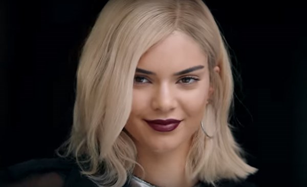 Kendall Jenner Is Unrecognisable As She Goes Peroxide Blonde