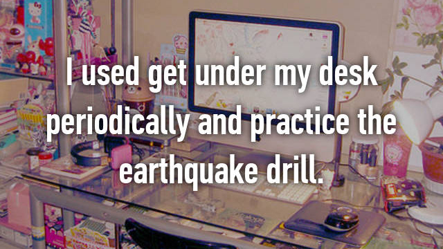 People reveal the funniest things they've done while bored at work