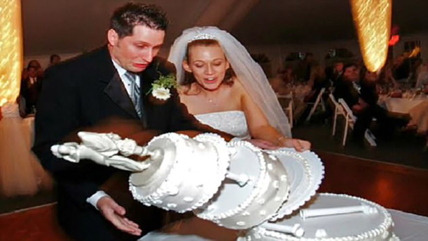 Hilariously cringe-worthy wedding fails caught on camera