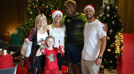 PHOTOS: Toni & The Streets Christmas Special