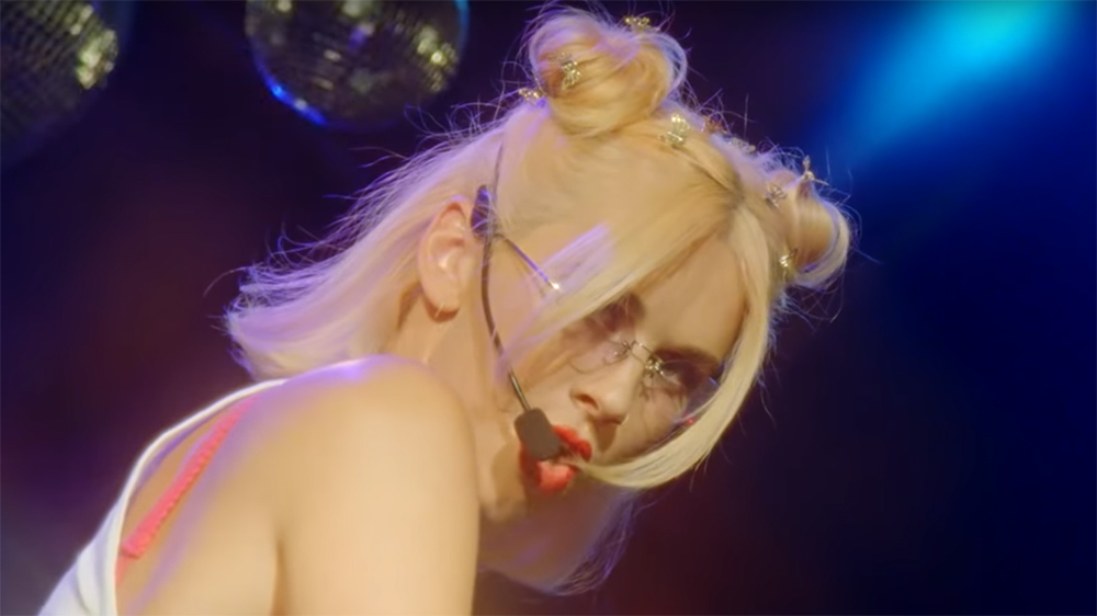 Broods new music video will make you do a double take ...