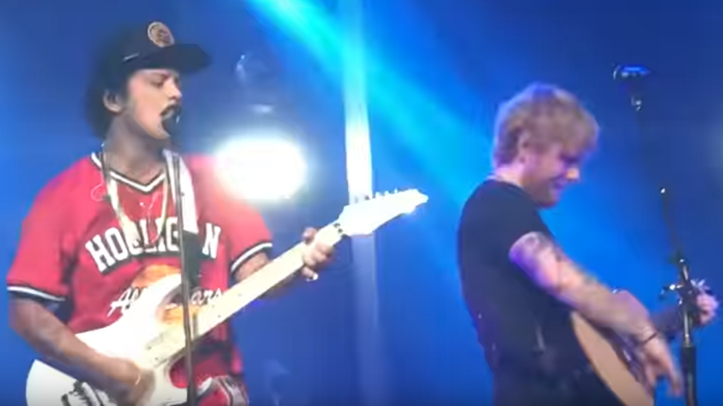 Ed Sheeran joins Bruno Mars on stage for surprise duet of 'Thinking Out Loud' - and it is AMAZING!