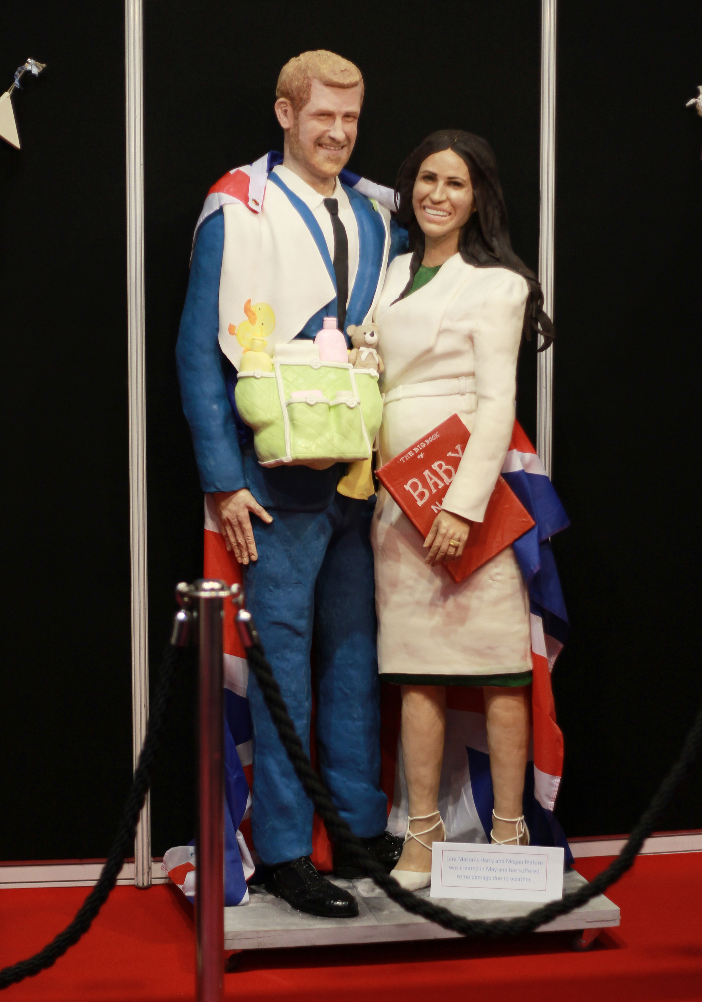 Someone has made a life-size Prince Harry and Meghan ...