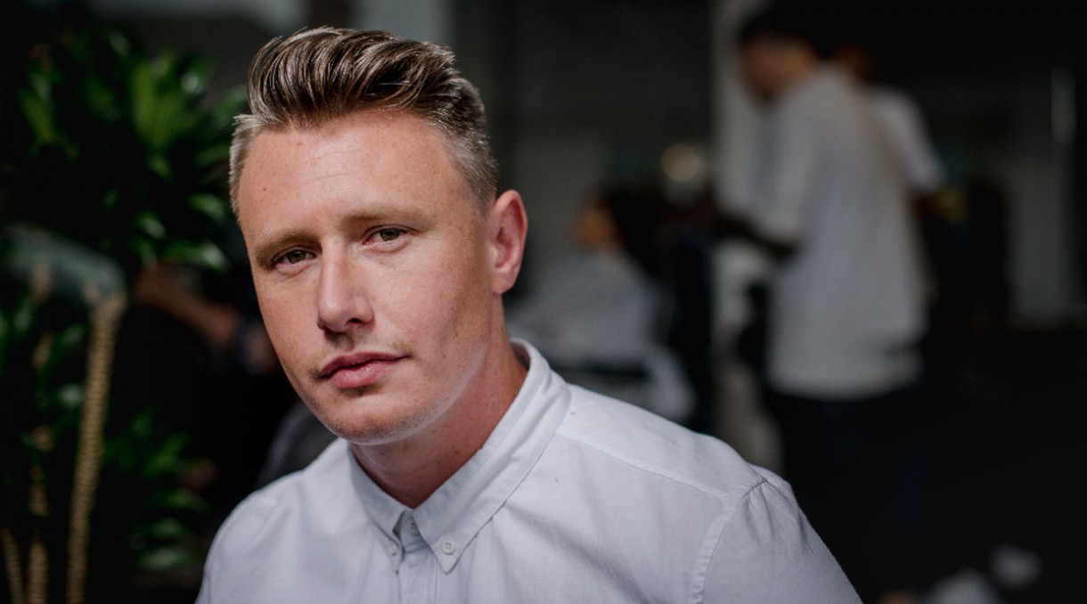 Louis Baker - Black Crow