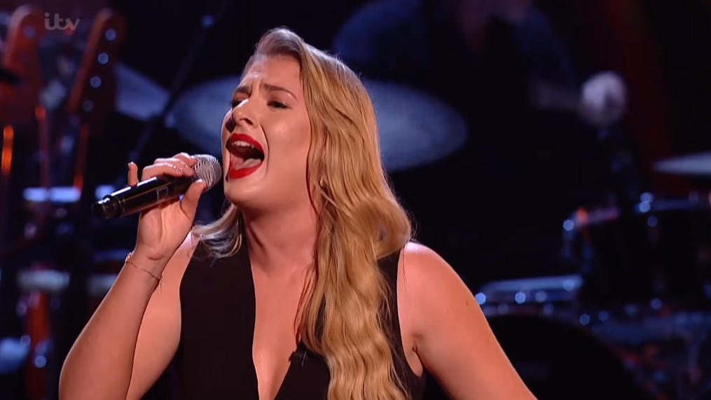 Kiwi singer absolutely blows away the audience on The Voice with her stunning vocals