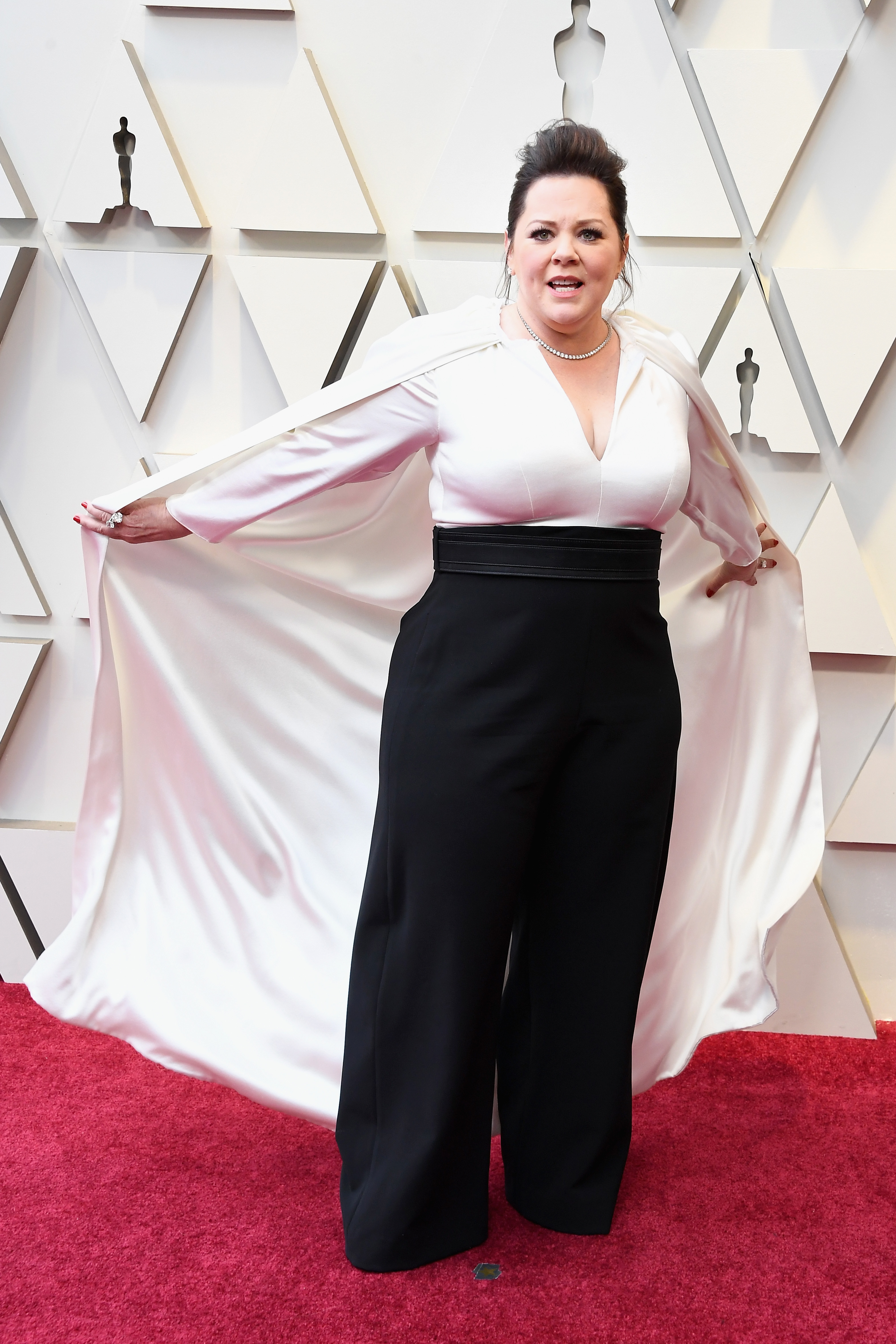 Melissa McCarthy proudly shows off 35kg weight loss in figurehugging
