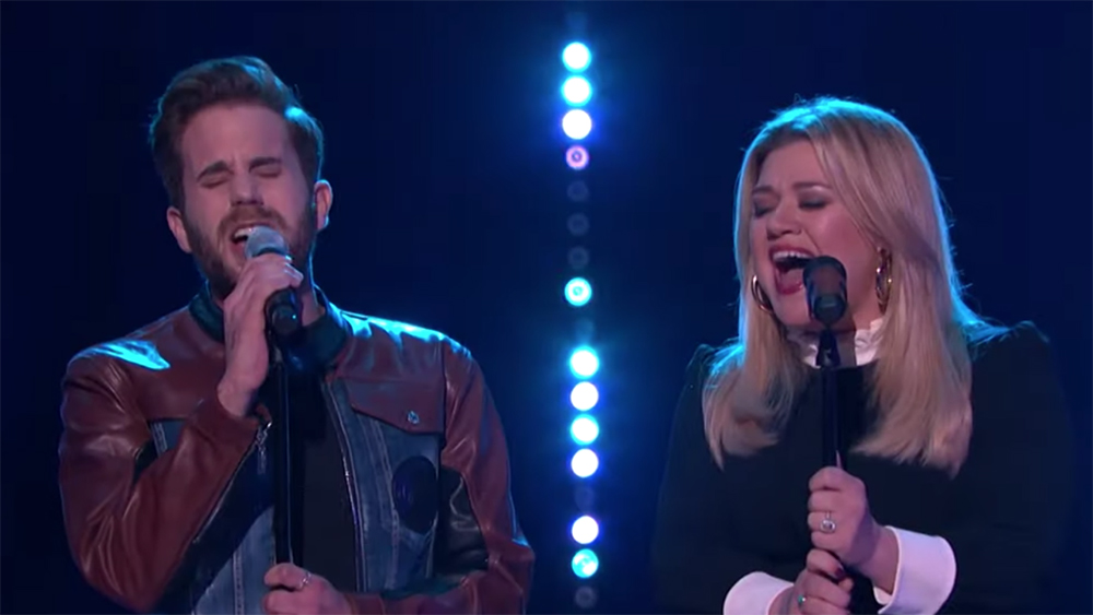 Kelly Clarkson and Ben Platt perform stunning cover of Bob Dylan's 'Make You Feel My Love'