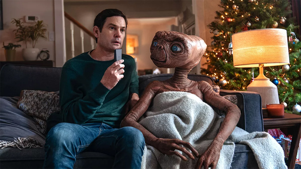 Adorable Christmas advert reunites E.T. and grown up Elliot after 37 years