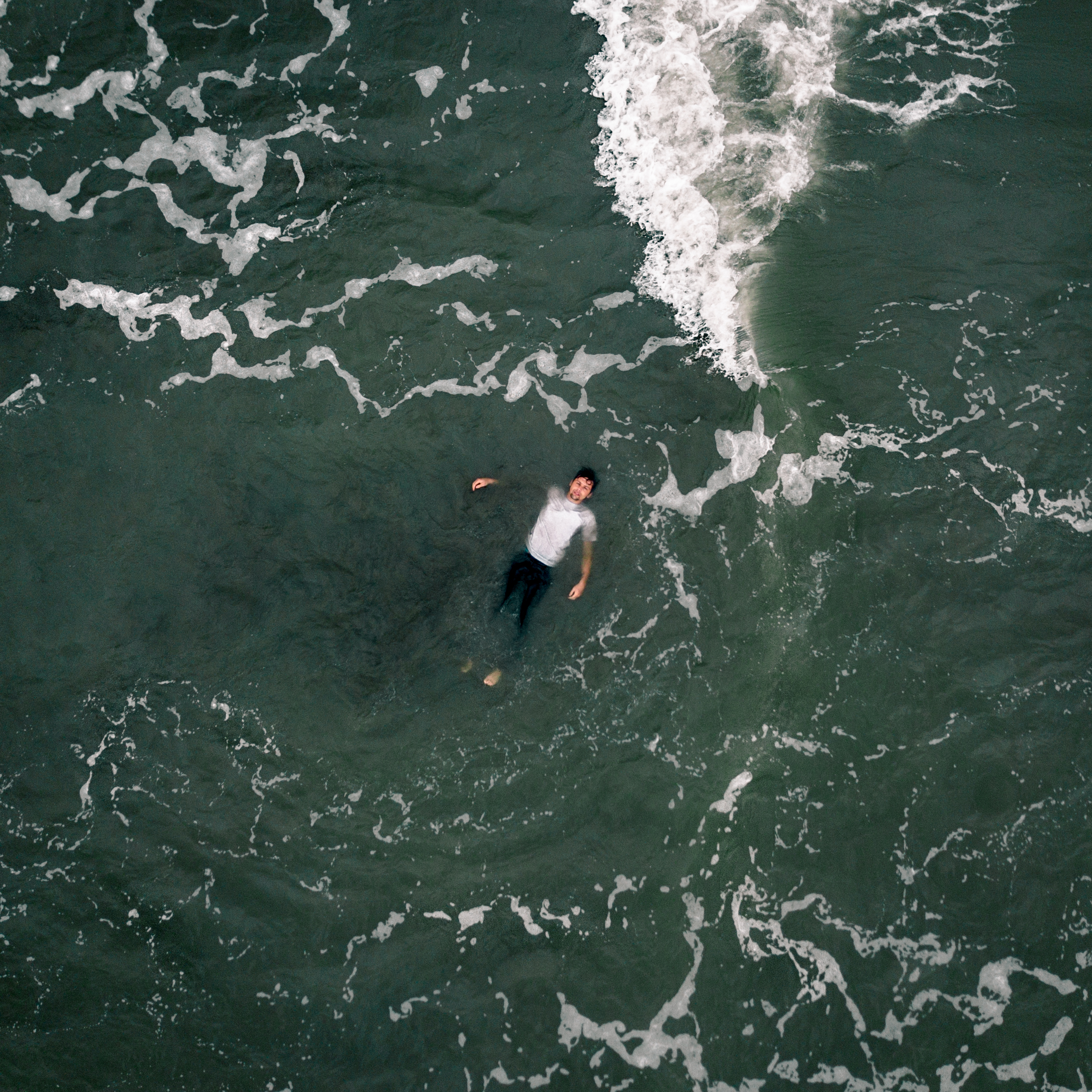 Music Discovery - Ashley Alexander gives us all the feels with new single Lying