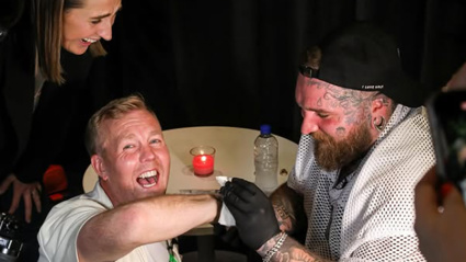 The moment Teddy Swims gave Matty McLean his first ever tattoo!