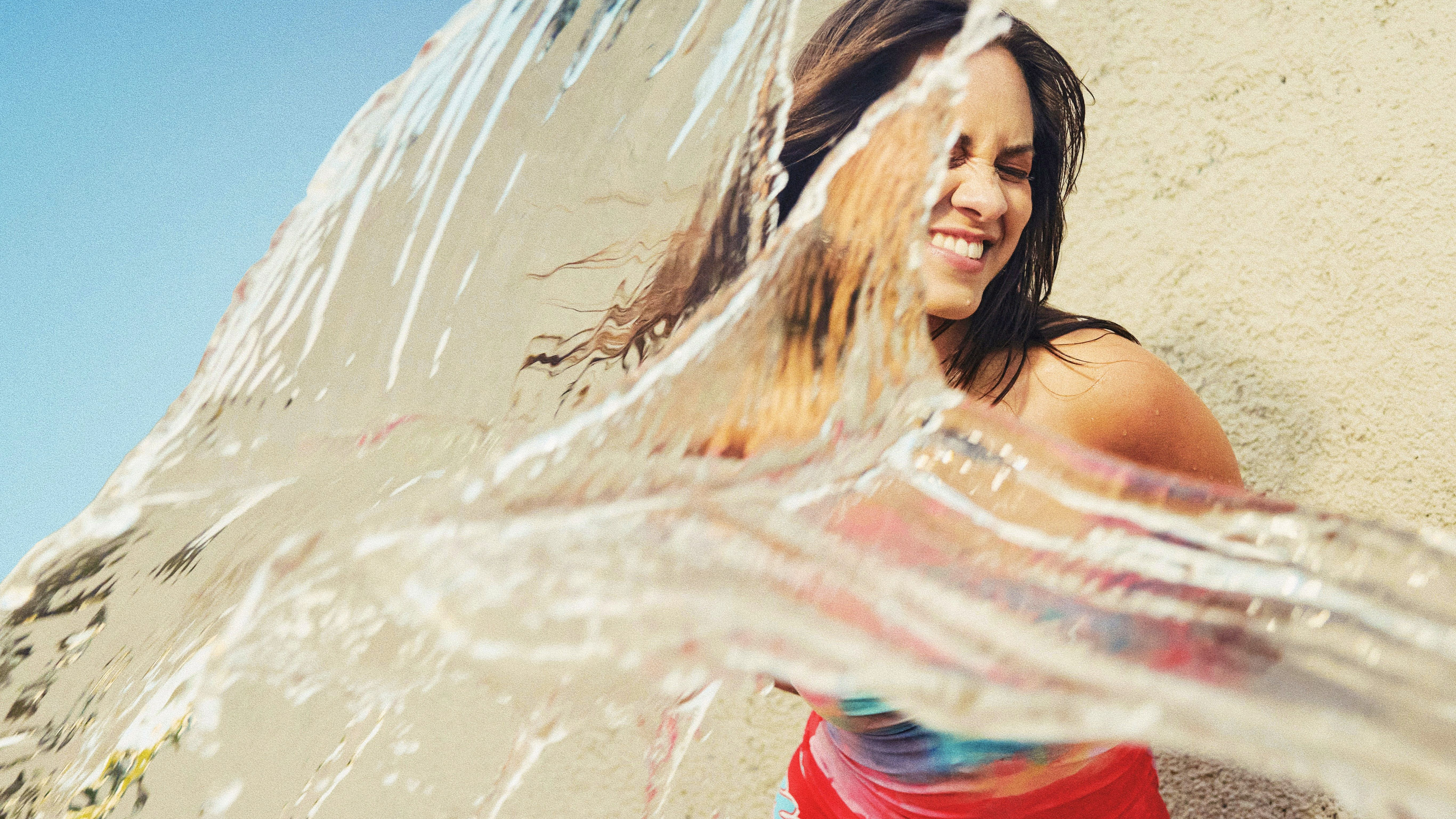 Kiwi singer Riiki Reid's song 'Over Romantic' keeps the summer vibes going