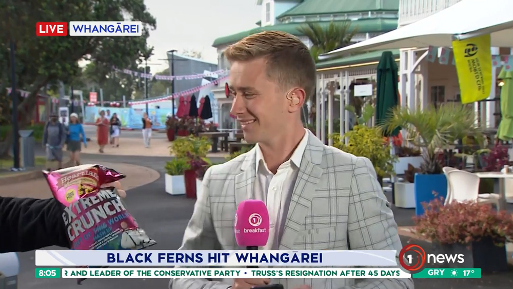 'Get your snacks ready!' Jono Pryor ruins 'Breakfast' TV live cross in the most hilariously perfect way