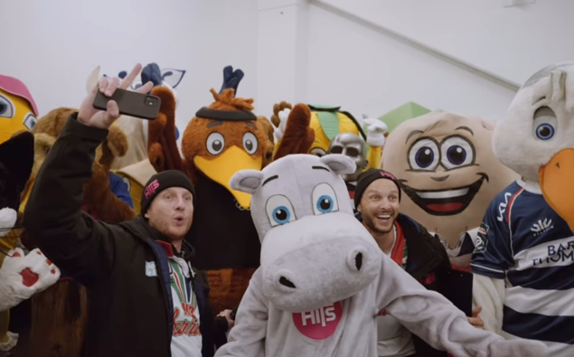 Tower Racing Mascot Watch the epic moments from The Hits' mascot race at the Warriors' game