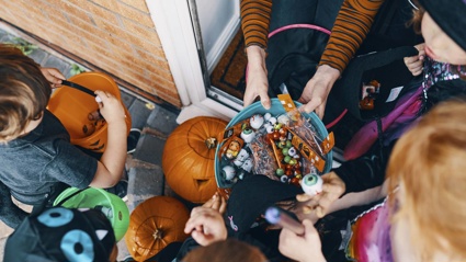Here's how to keep the kids safe while getting that Halloween candy. Photo / Getty