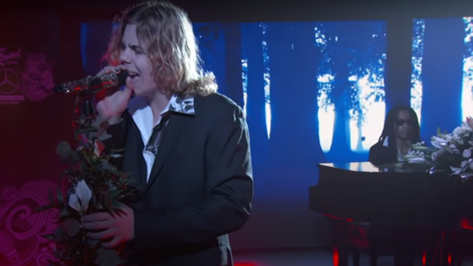 The Kid LAROI performs stunning stripped-back piano version of 'Stay' on Jimmy Kimmel
