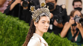 Kiwi singer Lorde and other stars show off their stunning looks at the 2021 MET Gala