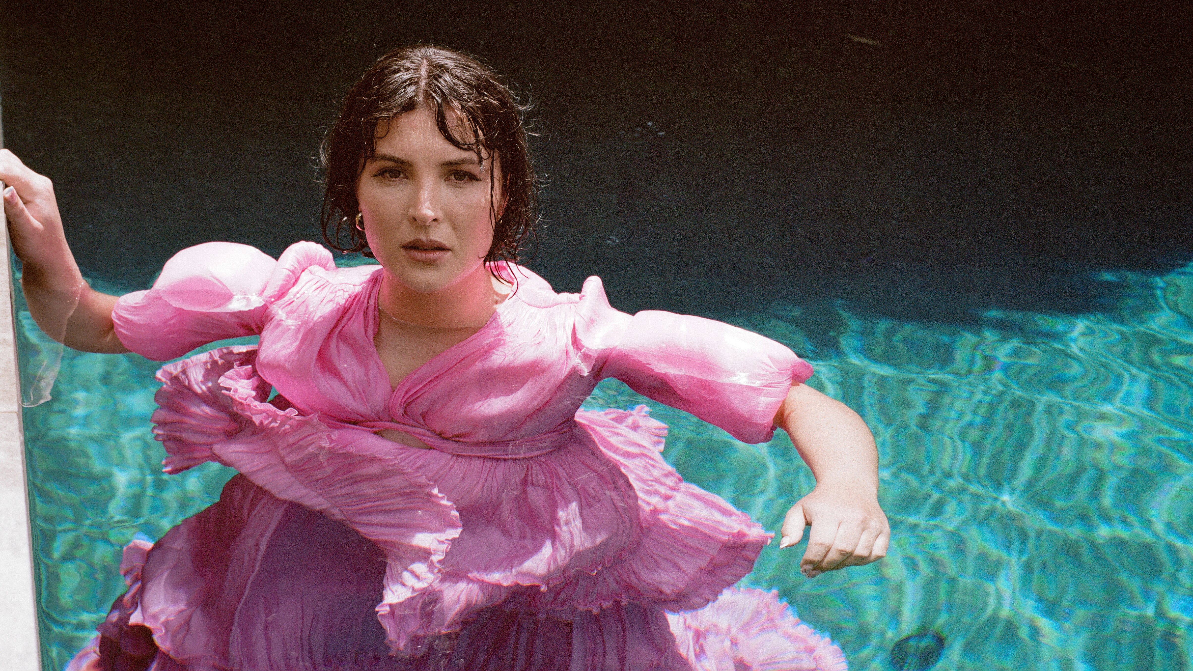 Listen to Kiwi singer Georgia Lines' new song 'Wayside'