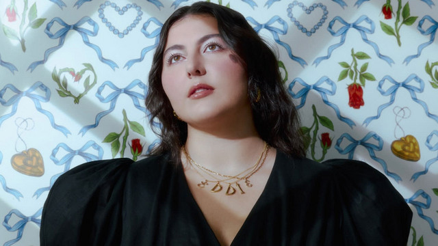 Ruby Coley's new song 'Runaway' will be your new summer favourite