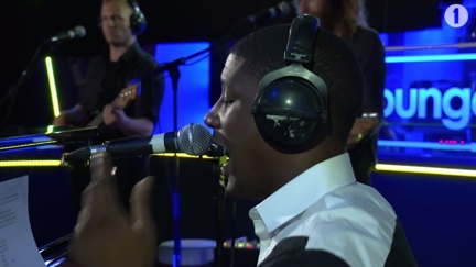 Labrinth's smooth cover of Taylor's 'Shake It Off'