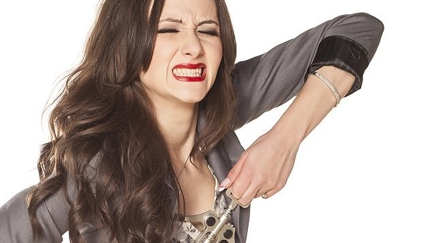 No corkscrew? No worries!