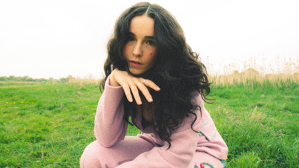 Kiwi singer Robinson is back with new single 'It's All Over'