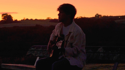 Kiwi star-in-the-making unveils heartwarming new single ‘Lost In Love’