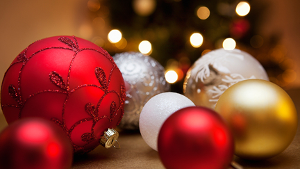 This adorable life hack will save you money on a Christmas tree