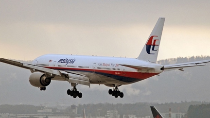 Aviation experts reveal chilling new MH370 theory