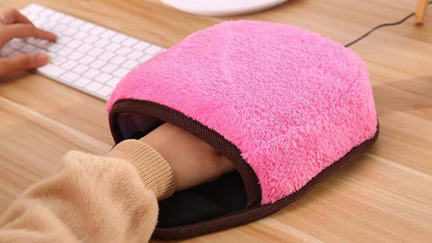 Do you always get cold in the office? Well now heated mouse pads exist!