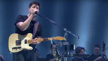 Mumford & Sons put their own folk-rock twist on an Ariana Grande hit - and it sounds awesome!
