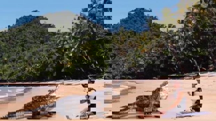 Kiwi man goes viral for his HILARIOUS spoof tourism ad for Australia ...